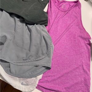 Nike Dry Fit bundle size Small